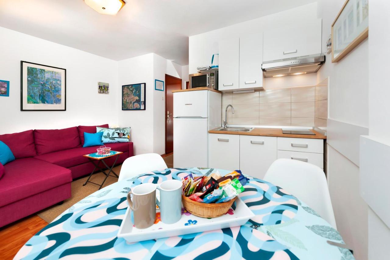 Apartments Aja And Stefy ロヴィニ エクステリア 写真