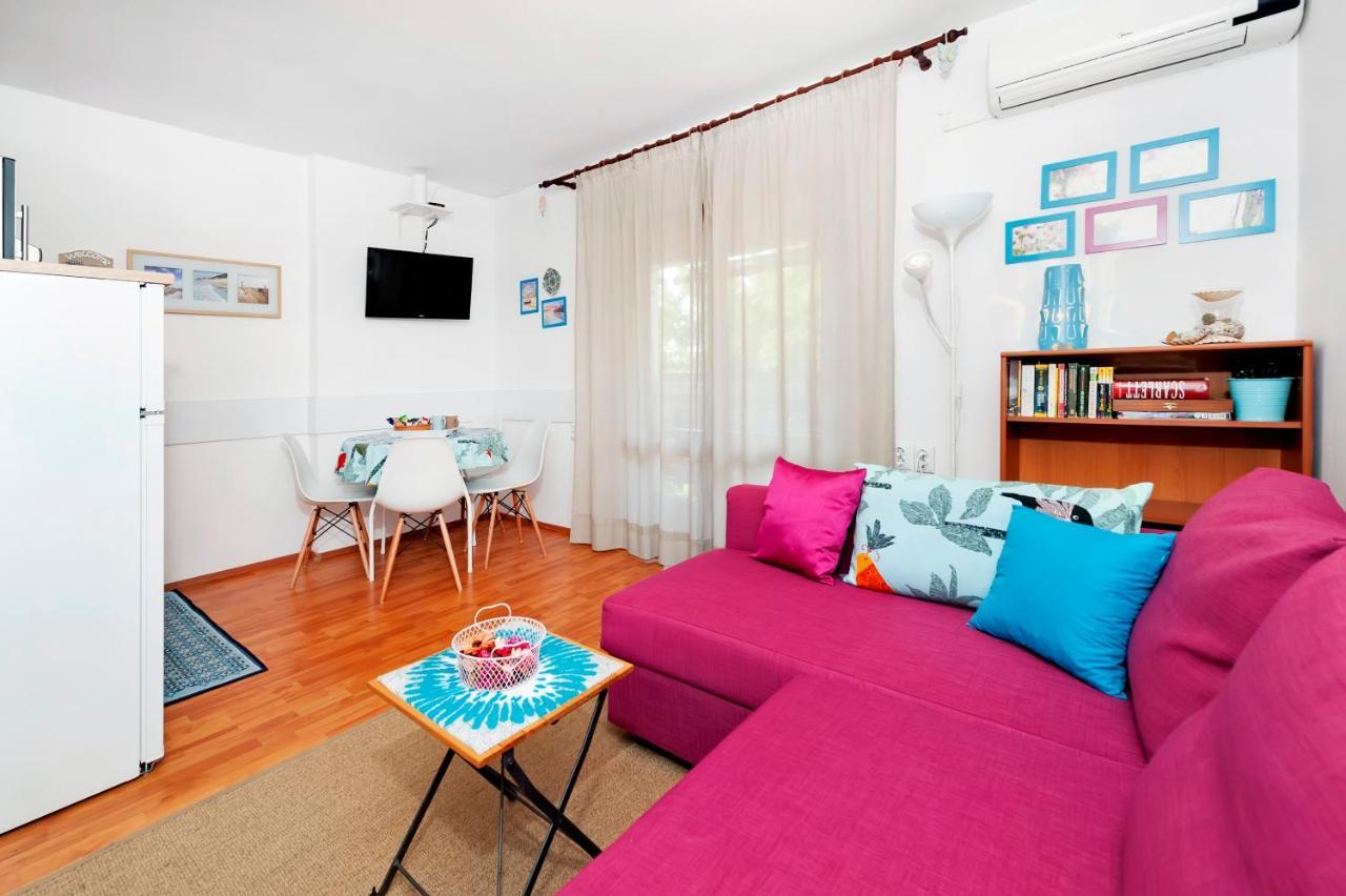 Apartments Aja And Stefy ロヴィニ エクステリア 写真