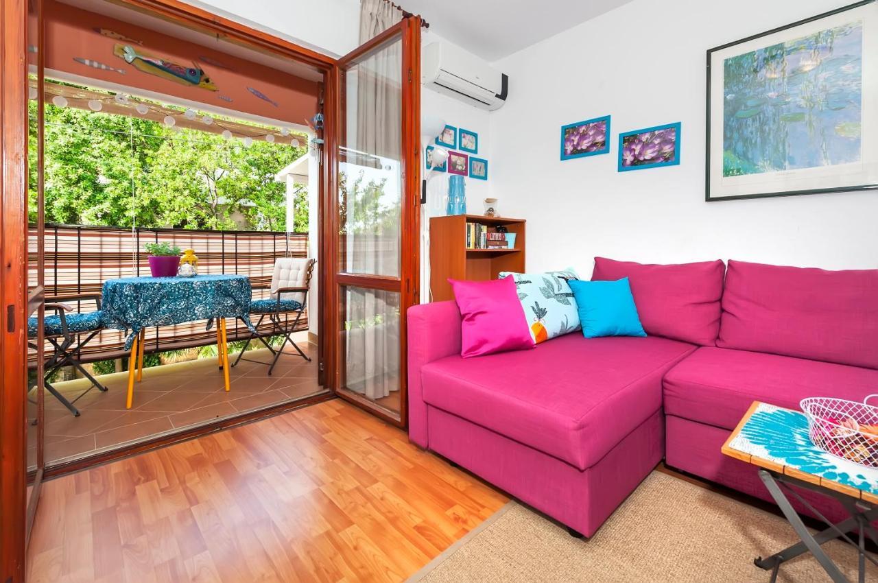 Apartments Aja And Stefy ロヴィニ エクステリア 写真