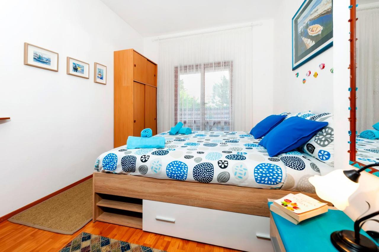 Apartments Aja And Stefy ロヴィニ エクステリア 写真